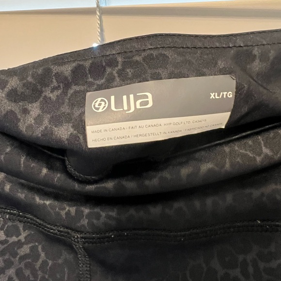 Like new Lija Black Leggings - Picture 2 of 4